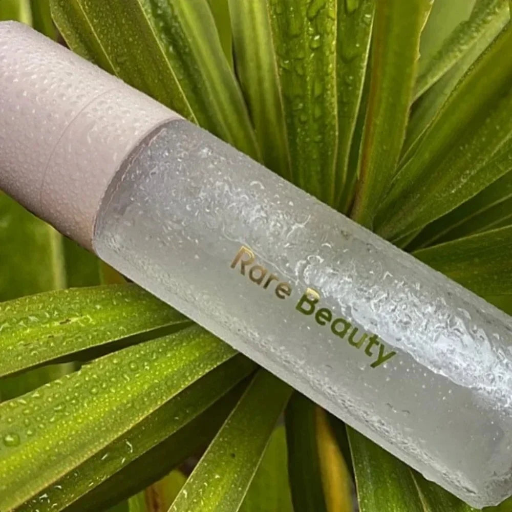 Face mist for refreshing and hydrating skin