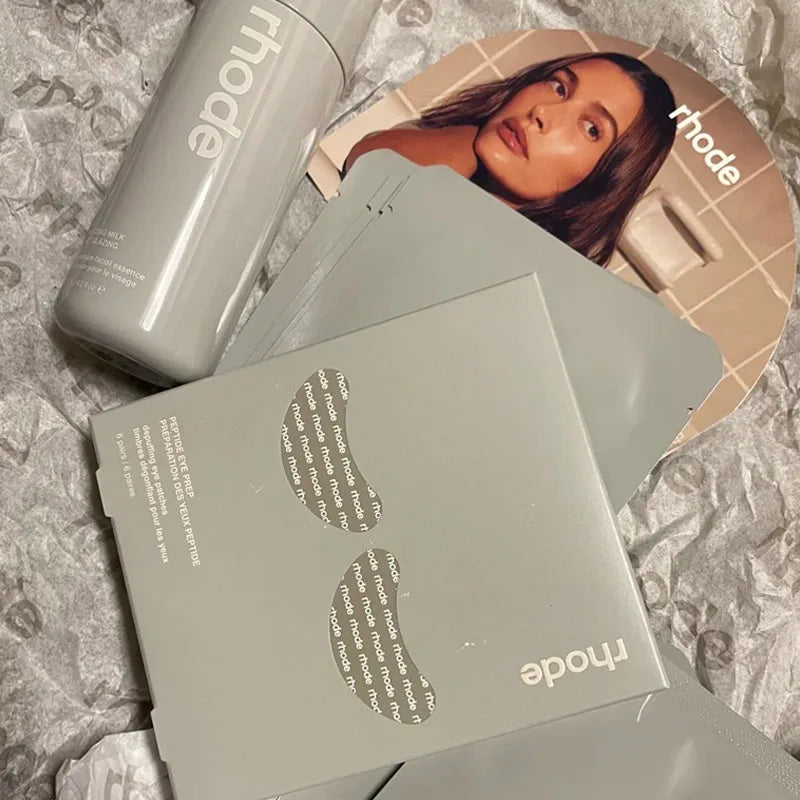 Under eye hydrating patches helping reduce the appearance of tired eyes