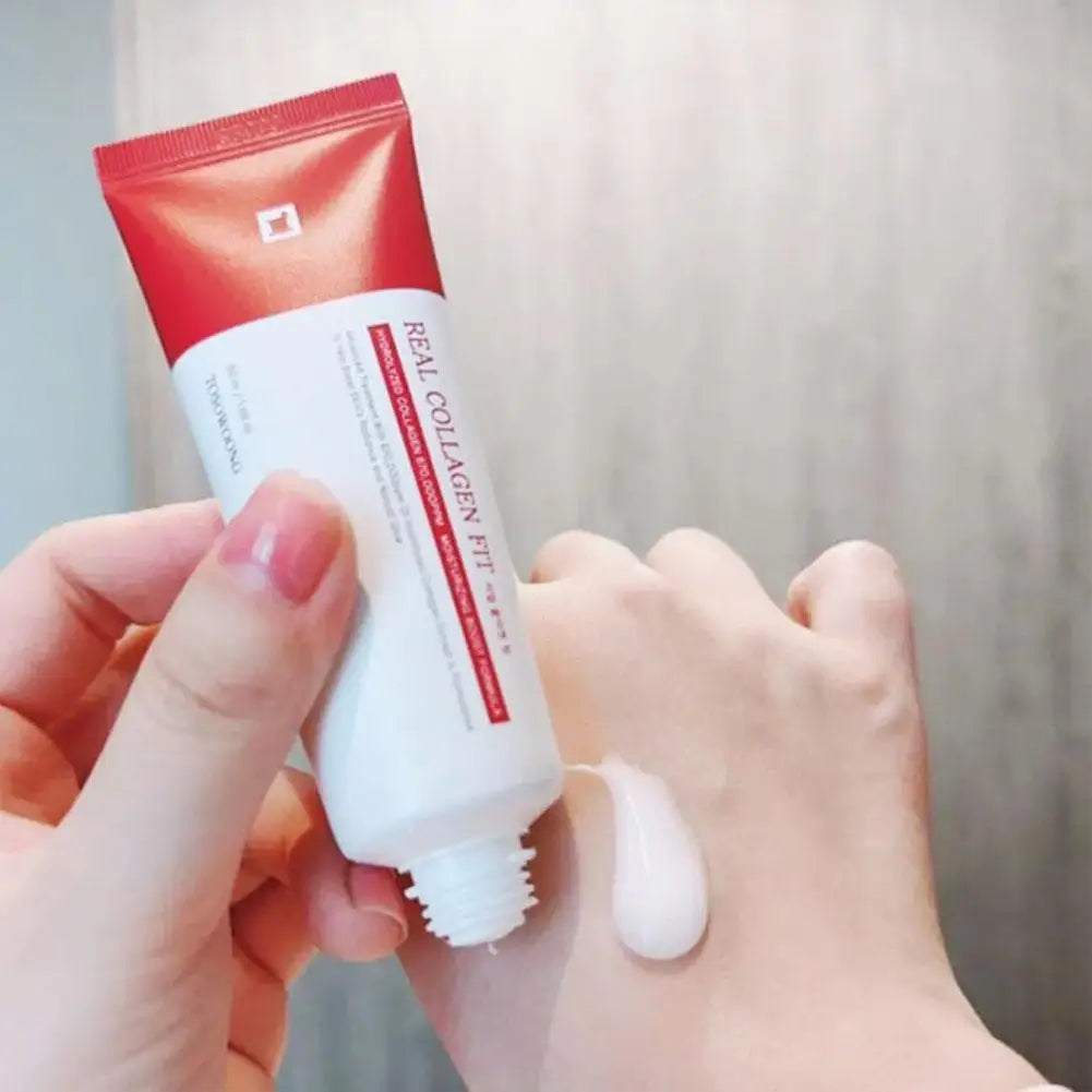 Texture of TOSOWOONG Real Collagen Fit hydrating mask cream